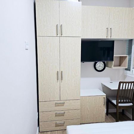 Acogedor Apartamento En Atocha By Bebalmy Madrid Esterno foto